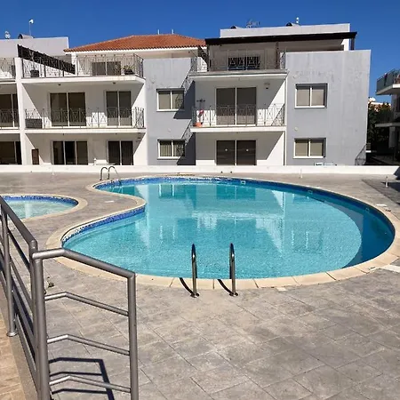Apartment 2 Bedroom Kapparis App With Wifi Paralimni