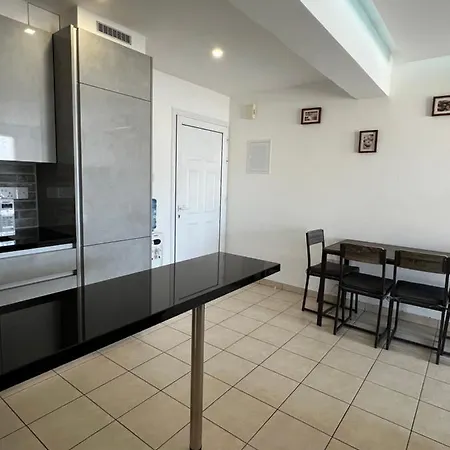 Апартаменты 2 Bedroom Kapparis App With Wifi *